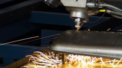 激光切割在碳鋼中的問(wèn)題，執(zhí)信環(huán)保激光煙霧過(guò)濾器廠家為企業(yè)解析！