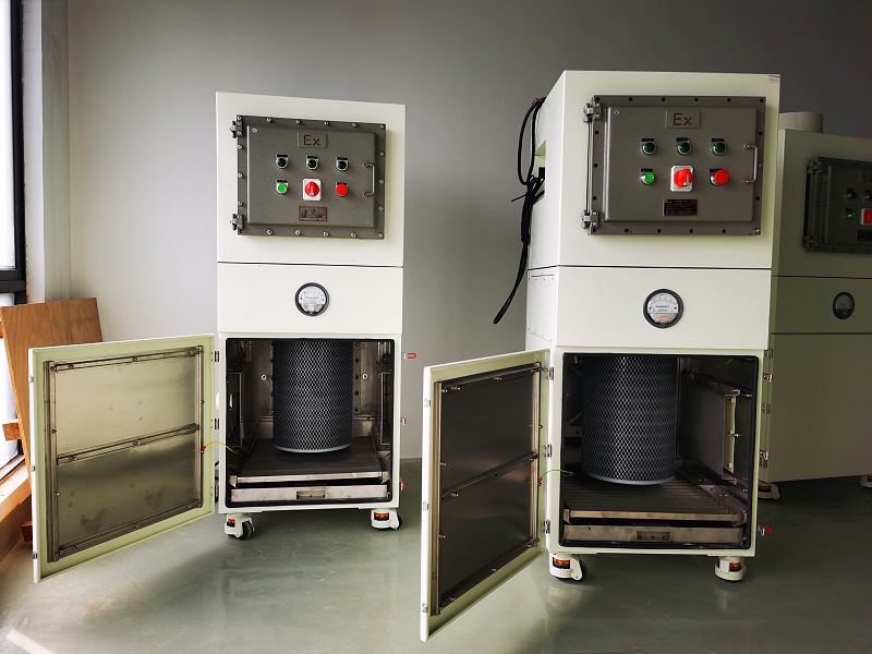 移動(dòng)式防爆除塵設(shè)備