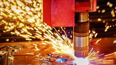 執(zhí)信環(huán)保激光切割煙霧過(guò)濾器,激光切割企業(yè)不是所有材料都可切割的！