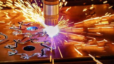 執信環保激光切割煙霧過濾器廠家，帶您了解激光切割技術的前世今生！