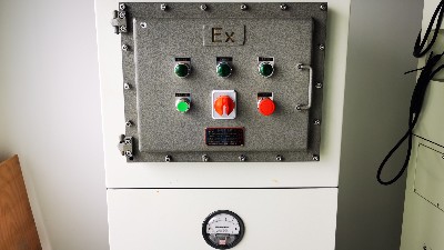 執(zhí)信環(huán)保,鋁粉防爆集塵器,防爆濾筒除塵設(shè)備,生產(chǎn)制造廠家！